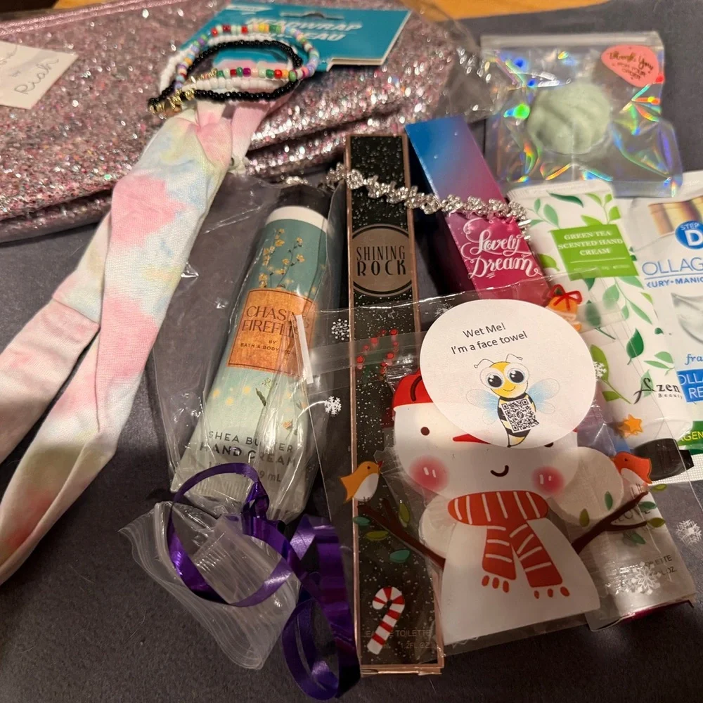 Pre Teen Spa Gift Set Travel Beauty Kit Sleepover Glam NWT